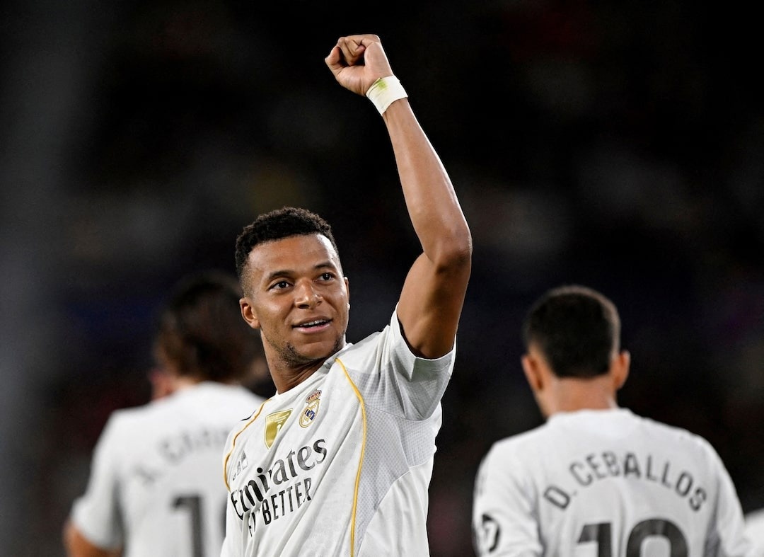 Real chịu trở lại gala, Mbappe coi như bỏ túi Quả bóng vàng?